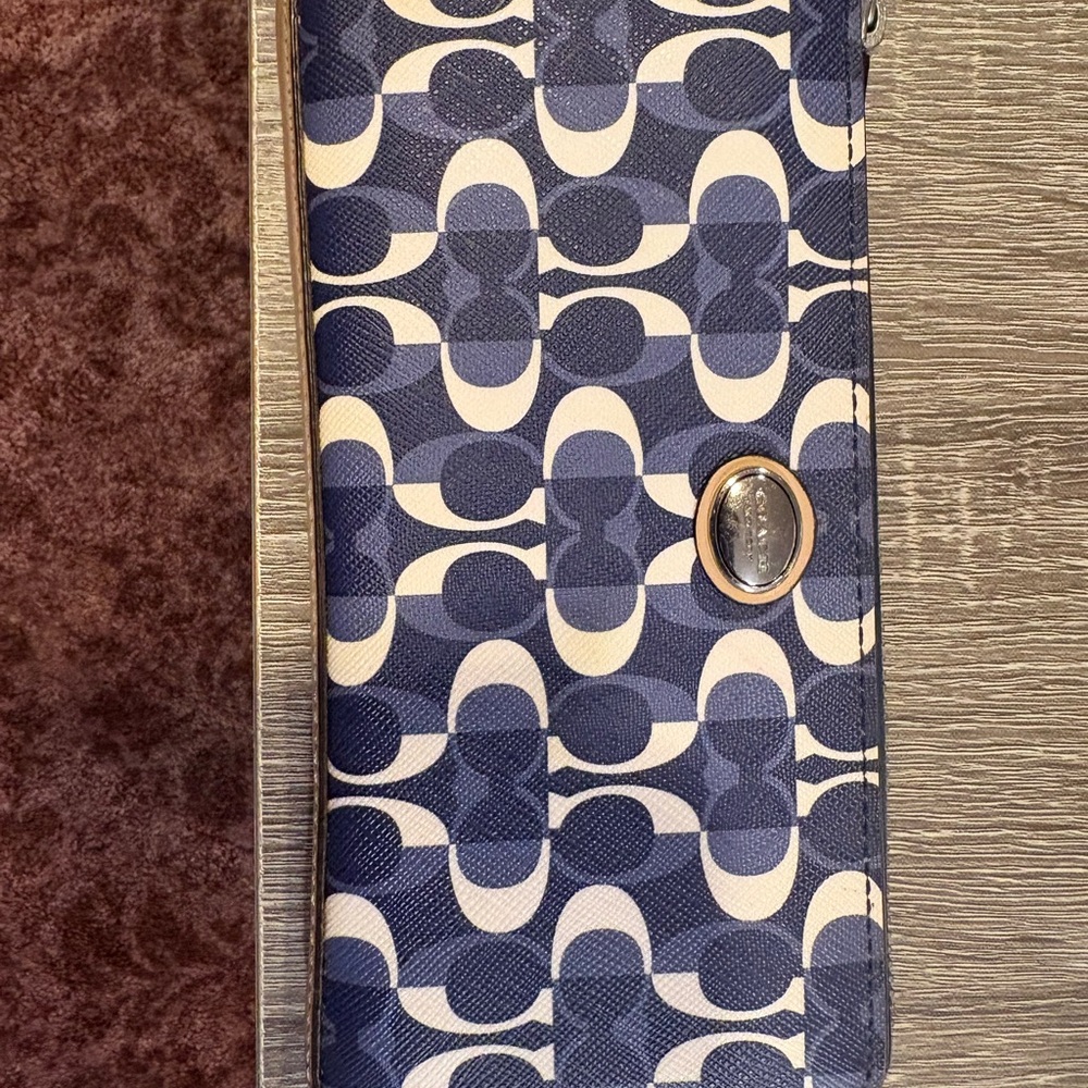 Coach Blue and Cream Patterned Wallet